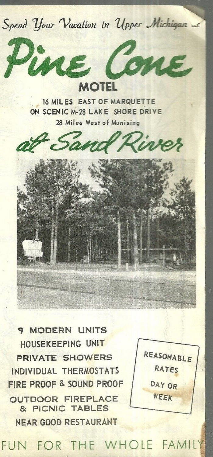 Pine Cone Motel (Seacoast Resort) - Postcard And Promos (newer photo)
